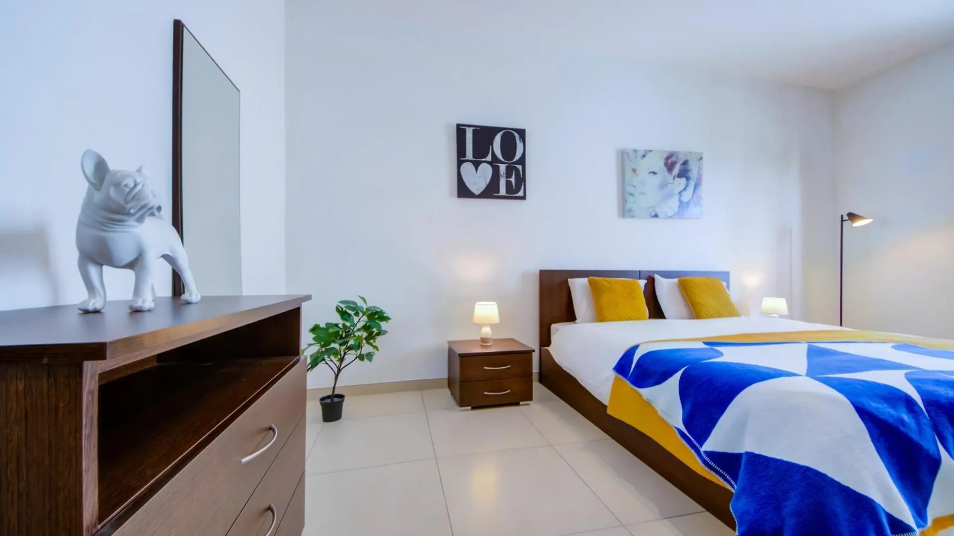 Prime Location, Modern Apartment In St Julian'S, Paceville, Apt 8 By Vaganza San Ġiljan